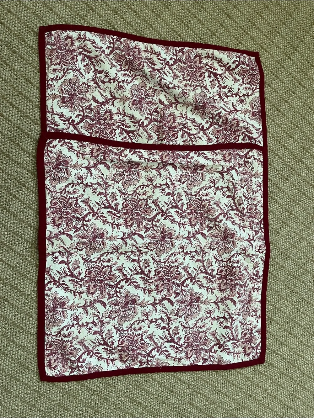 Pottery Barn Red Floral Pillow Cover Set of 2 20 x 20 inches